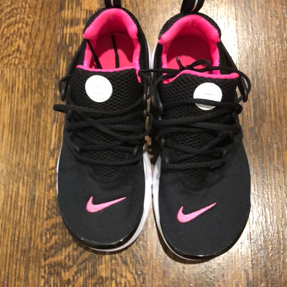 Nike shoes
